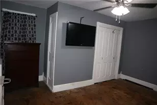42 Pennsylvania Ave, California, PA 15419 - Photo 15