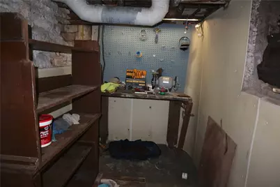 42 Pennsylvania Ave, California, PA 15419 - Photo 33