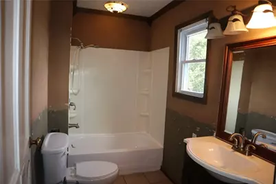 42 Pennsylvania Ave, California, PA 15419 - Photo 23