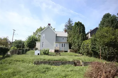 42 Pennsylvania Ave, California, PA 15419 - Photo 5