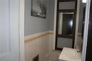 42 Pennsylvania Ave, California, PA 15419 - Photo 21