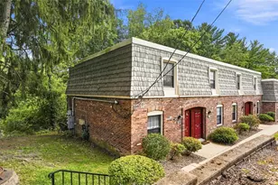 826 Carriage Cir, Pittsburgh, PA 15205 - Photo 3