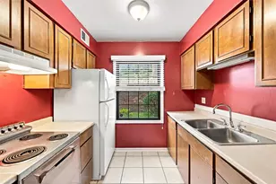 826 Carriage Cir, Pittsburgh, PA 15205 - Photo 9