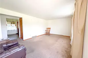 420 Hillview Dr, Upper Burrell, PA 15068 - Photo 3