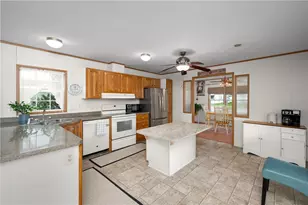 170 Rolling Valley Ln, Connoquenessing Township, PA 16001 - Photo 9