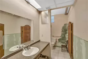 1 Oregon Ave, Pittsburgh, PA 15205 - Photo 15