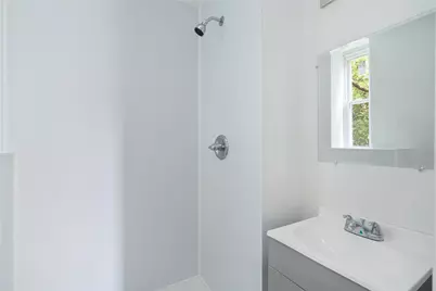 1115 6th Ave, Beaver Falls, PA 15010 - Photo 3