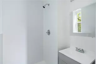 1115 6th Ave, Beaver Falls, PA 15010 - Photo 3