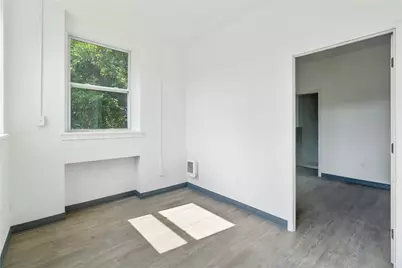 1115 6th Ave, Beaver Falls, PA 15010 - Photo 1