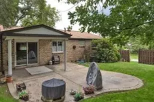 708 Regency Dr, Pittsburgh, PA 15239 - Photo 25