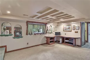 708 Regency Dr, Pittsburgh, PA 15239 - Photo 21