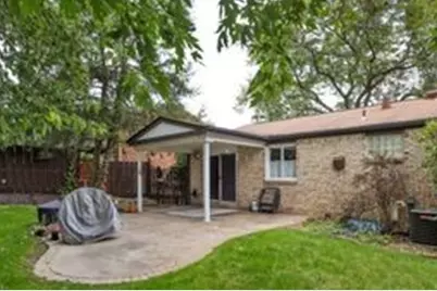 708 Regency Dr, Pittsburgh, PA 15239 - Photo 27