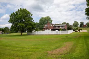 107 Hillman Park Dr, Luzerne Township, PA 15417 - Photo 3