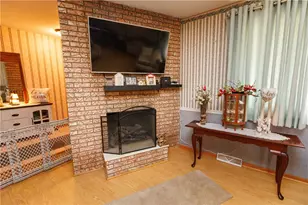 107 Hillman Park Dr, Luzerne Township, PA 15417 - Photo 11