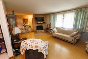 107 Hillman Park Dr, Luzerne Township, PA 15417 - Photo 9
