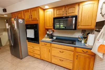 107 Hillman Park Dr, Luzerne Township, PA 15417 - Photo 7