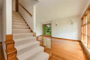 423 Flower Ave, Grove City Boro, PA 16127 - Photo 5