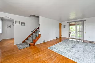 5150 Lougean Ave, Pittsburgh, PA 15207 - Photo 13