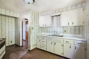 1045 Silver Ln, Robinson Twp, PA 15136 - Photo 21