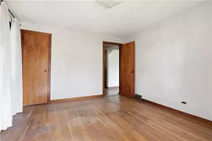 1045 Silver Ln, Robinson Twp, PA 15136 - Photo 15