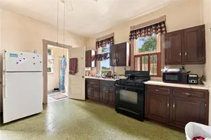 4716 Walnut St, Versailles Boro, PA 15132 - Photo 7