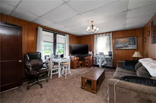 912 Herman Rd, Summit Township, PA 16002 - Photo 7