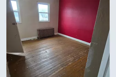 4628 Carroll St, Pittsburgh, PA 15224 - Photo 7