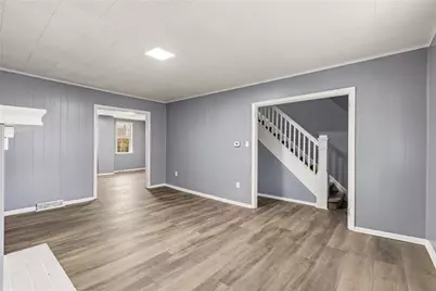 920 Freeland St, Pittsburgh, PA 15210 - Photo 7