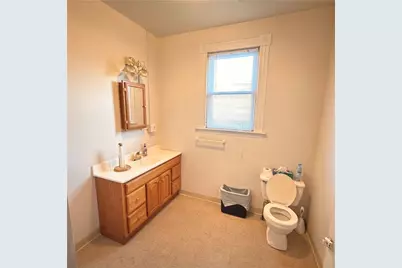 1031 3rd Ave, New Brighton, PA 15066 - Photo 11