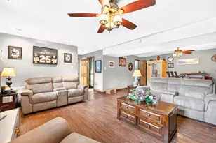 10809 Hunters Woods Ln, North Huntingdon, PA 15642 - Photo 33