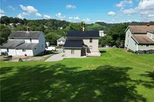240 Roosevelt St, North Franklin Township, PA 15301 - Photo 3