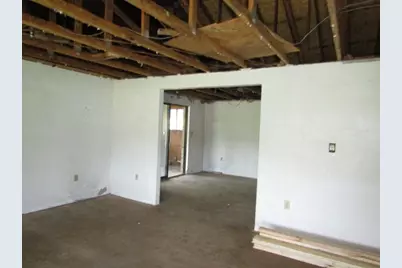 59 Petunia St, Pittsburgh, PA 15210 - Photo 9