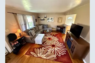 601 Stauffer Ave, Scottdale, PA 15683 - Photo 13