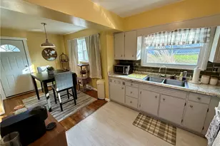 601 Stauffer Ave, Scottdale, PA 15683 - Photo 17