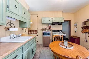 322 Tremont Ave, Greensburg, PA 15601 - Photo 25