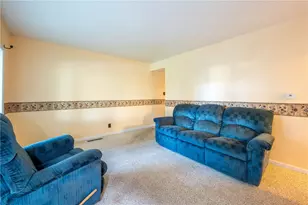 1101 W Fir Dr, Unity Township, PA 15650 - Photo 7