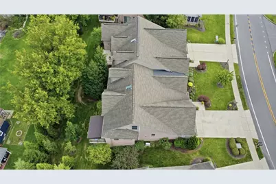150 Green Commons Drive, Scott Township, PA 15243 - Photo 41