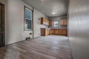 41 S 7th St, Duquesne, PA 15110 - Photo 9