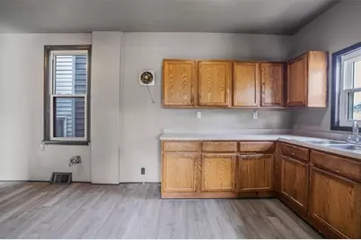 41 S 7th St, Duquesne, PA 15110 - Photo 9