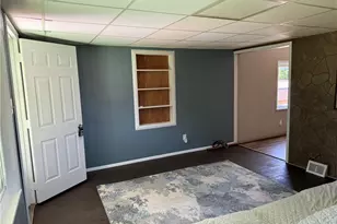 17 E Franklin St, Pittsburgh, PA 15315 - Photo 3