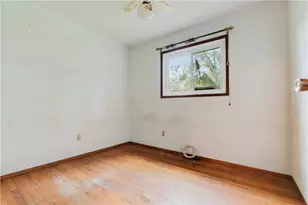 538 Steiner Bridge Rd, Valencia, PA 16059 - Photo 7