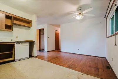 538 Steiner Bridge Rd, Valencia, PA 16059 - Photo 3