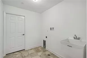 2022 Santypal Dr, Jackson Township, PA 16033 - Photo 35