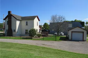 651 Liberty St, Grove City Boro, PA 16127 - Photo 5