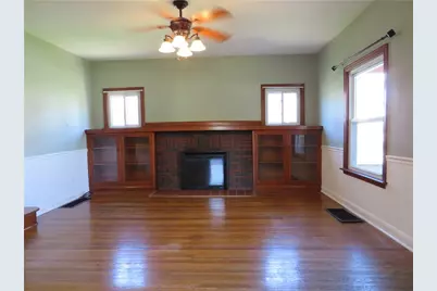 651 Liberty St, Grove City Boro, PA 16127 - Photo 11