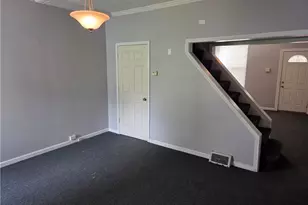 4 Edith Pl, Pittsburgh, PA 15213 - Photo 5