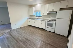 439 3rd St, Pitcairn, PA 15140 - Photo 21