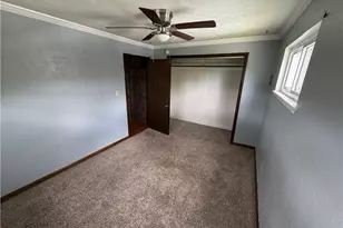 48 Henderson Dr, Canonsburg, PA 15317 - Photo 11