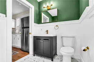 736 Market St, Bridgewater, PA 15009 - Photo 17