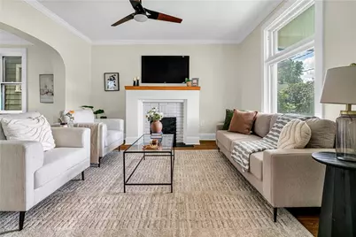 736 Market Street, Bridgewater, PA 15009 - Photo 3